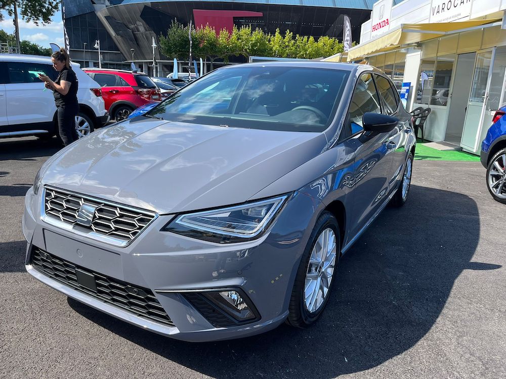 SEAT IBIZA